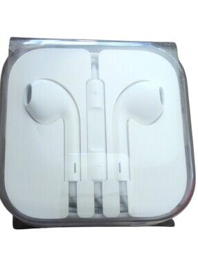Apple EarPods Wired Earbuds 3.5mm Headphones With Case